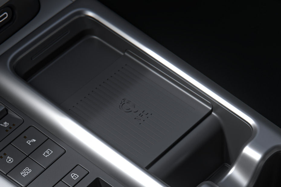 Power Accessories Outlet View of Hyundai Ioniq 6	2026