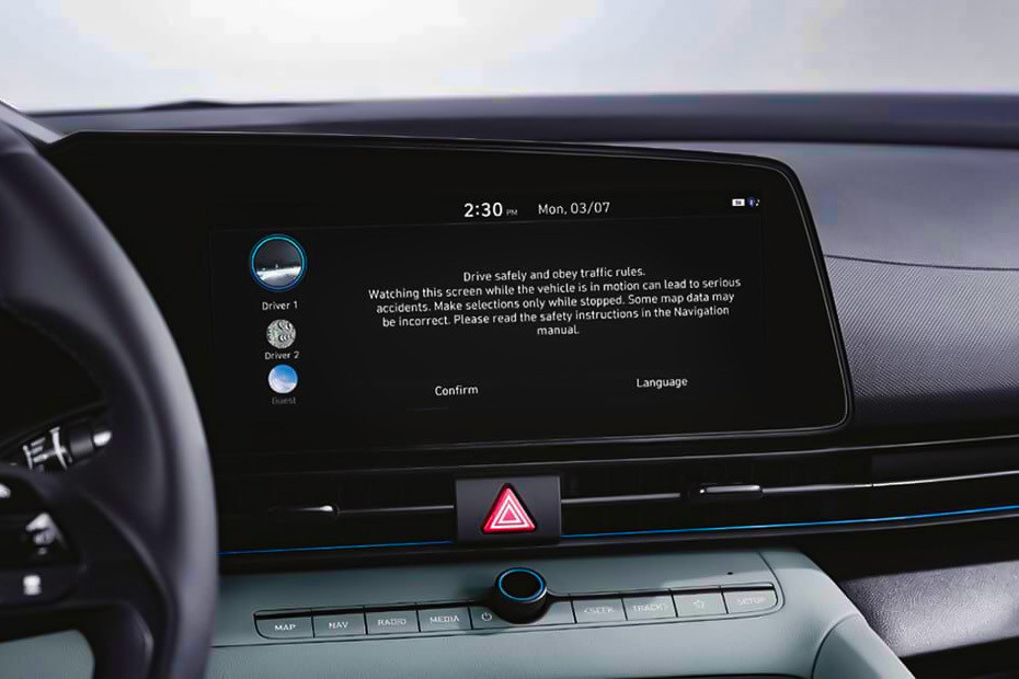 Stereo View of Elantra