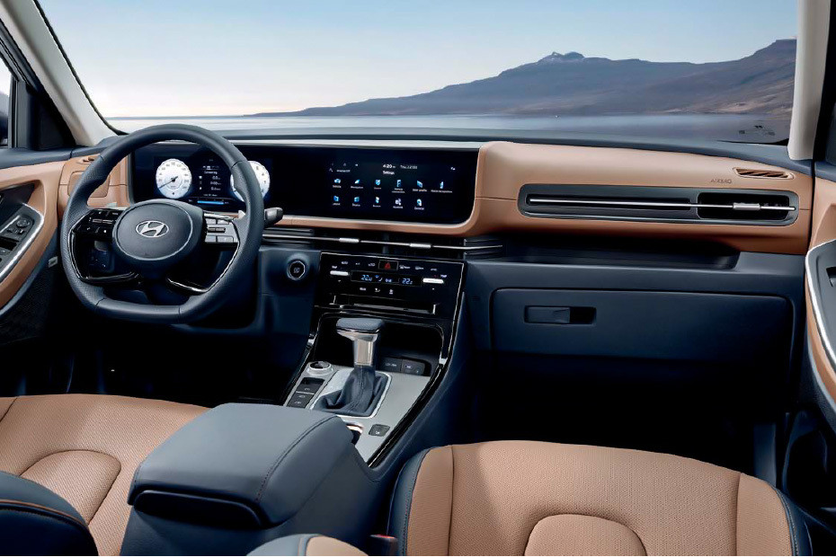 Dashboard View of Creta Grand