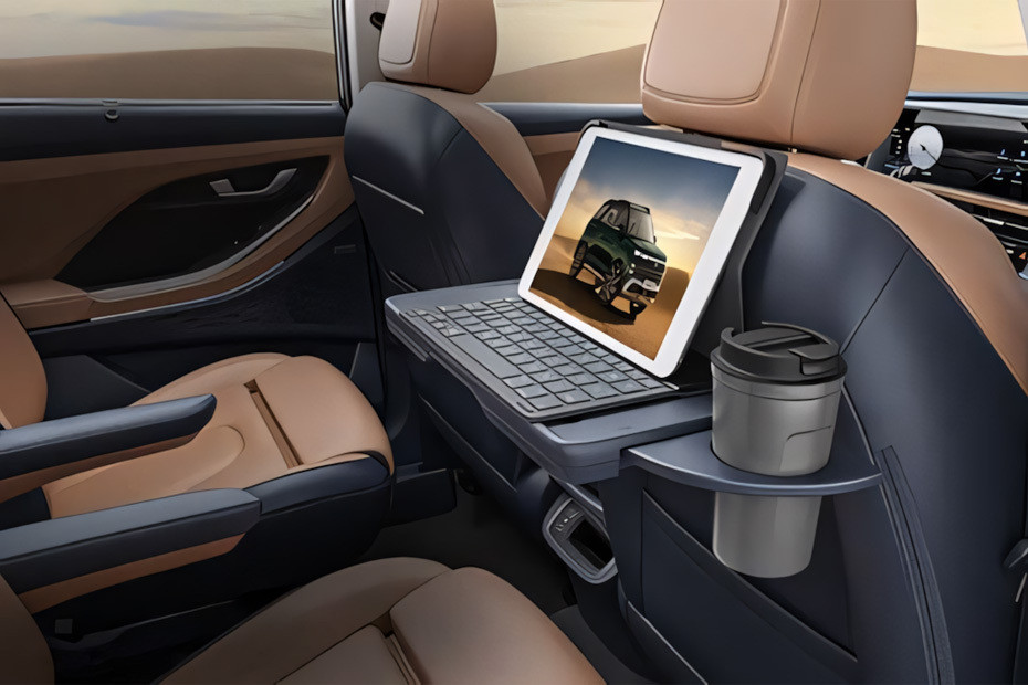 Rear Seat Entertainment of Hyundai Creta Grand