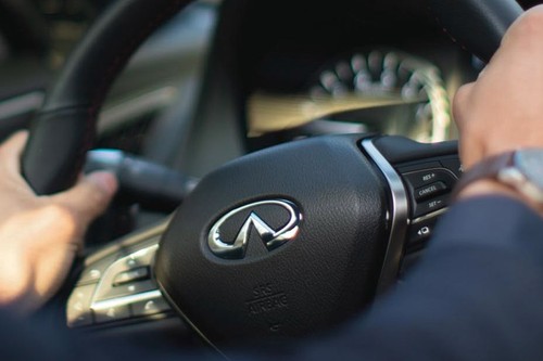 Infiniti Q50 Steering Wheel