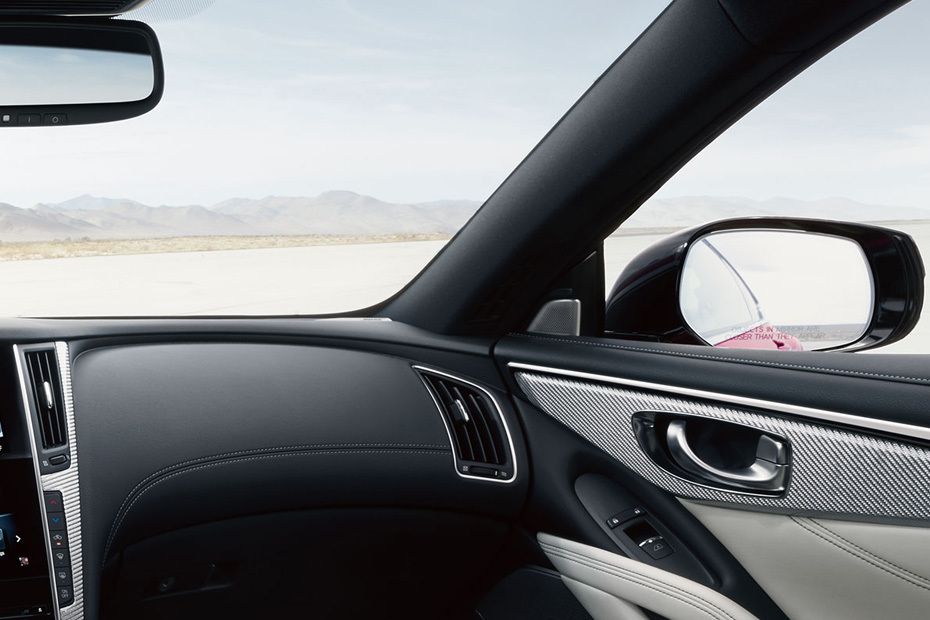 Infiniti Q60 (2022-2023) Passengers View