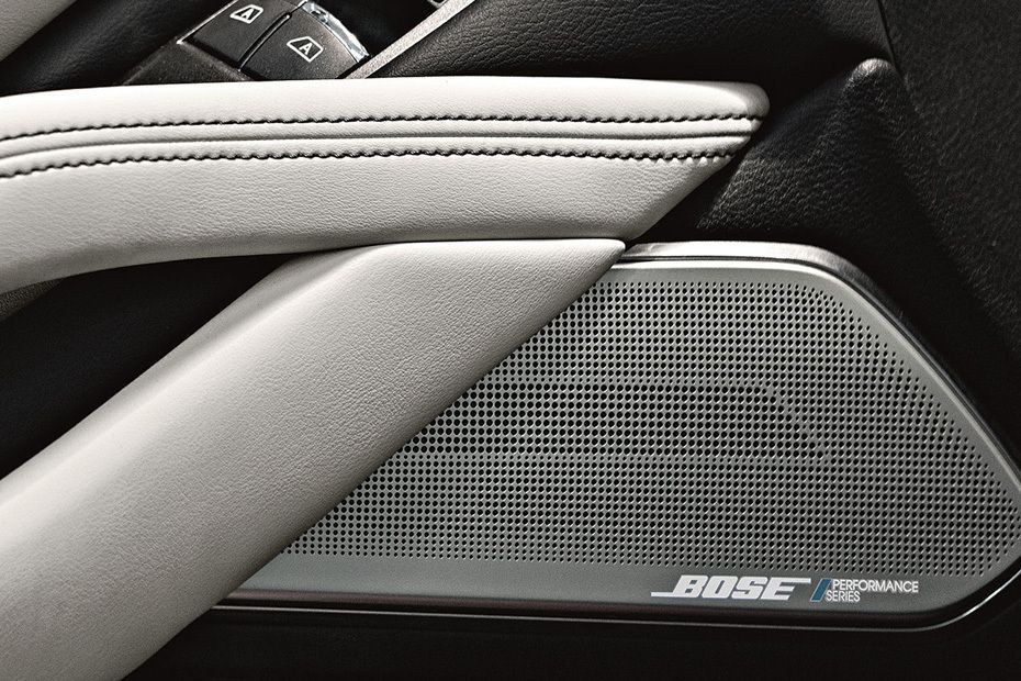 Speakers View of Infiniti Q60 (2022-2023)
