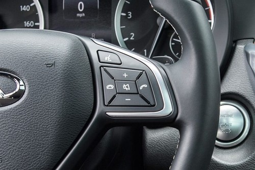 Infiniti QX30 Multi Function Steering