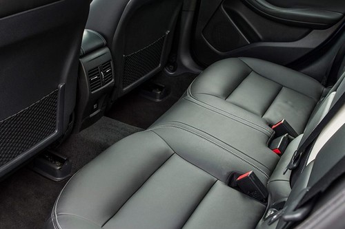 Infiniti QX30 Rear Seats