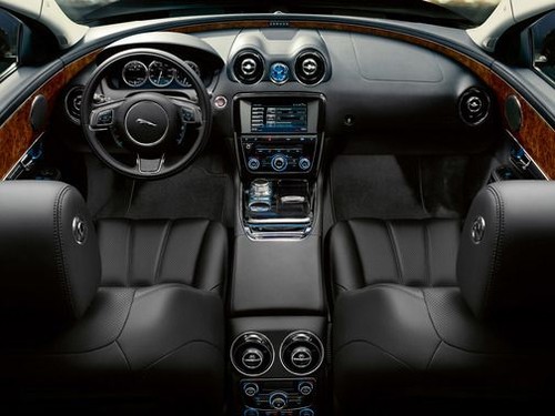 Dashboard View of XJ Premium Luxury LWB