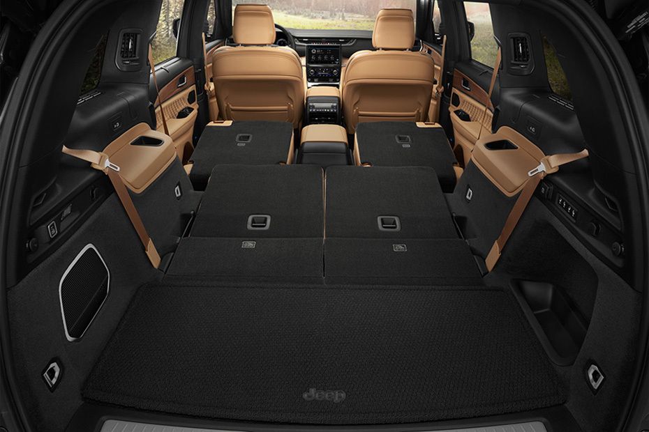 Folding Seats of Jeep Grand Cherokee