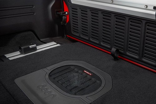 Speakers View of Jeep Wrangler