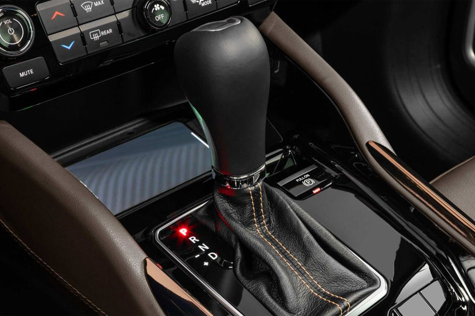 Jeep Commander Gear Shifter