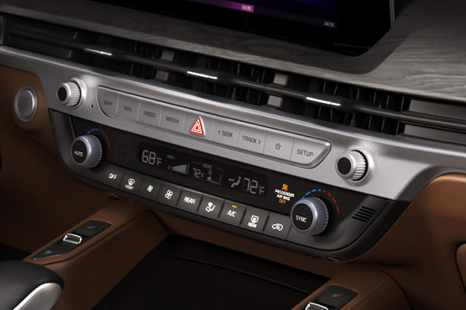 Front AC Controls of KIA Telluride