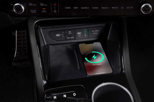 Power Accessories Outlet View of KIA K5