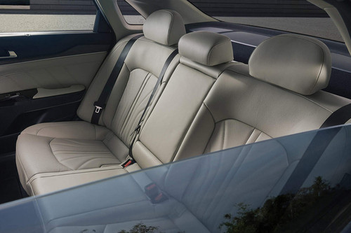 KIA K5 Rear Seats