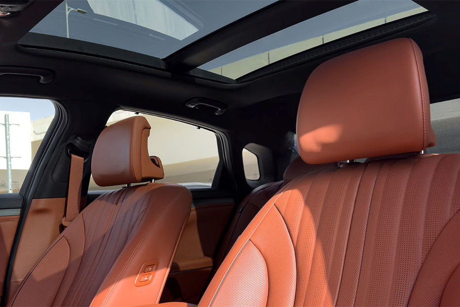 K8 Front Seats