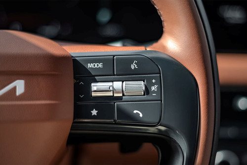 KIA K8 Multi Function Steering