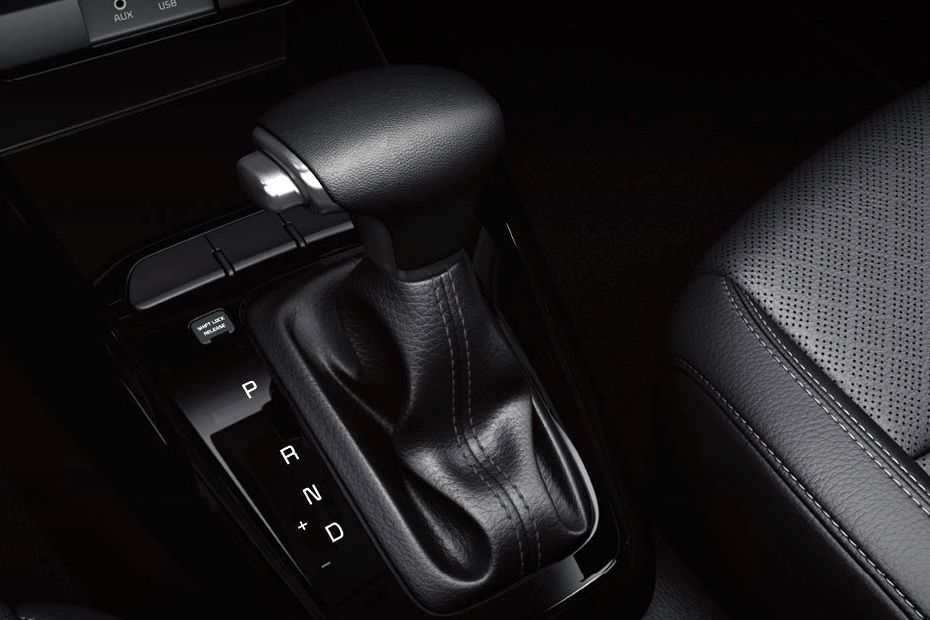 KIA Rio 4-Door Gear Shifter