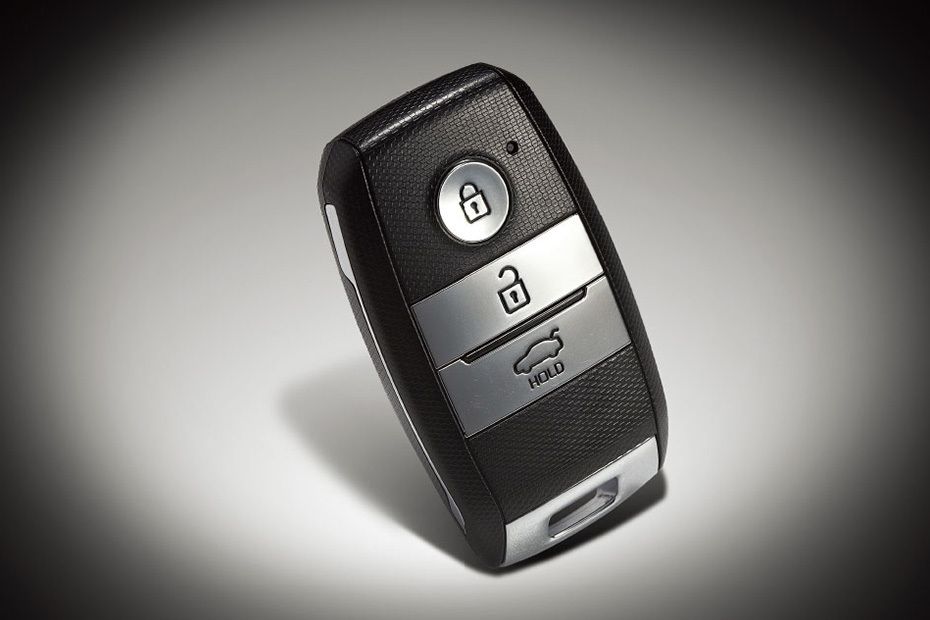 KIA Rio 4-Door Keychain Fob