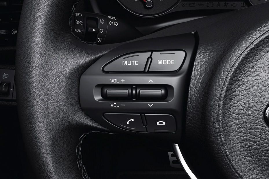 KIA Rio 4-Door Multi Function Steering