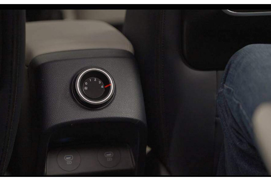 Carens (2023-2024) Rear AC Controls