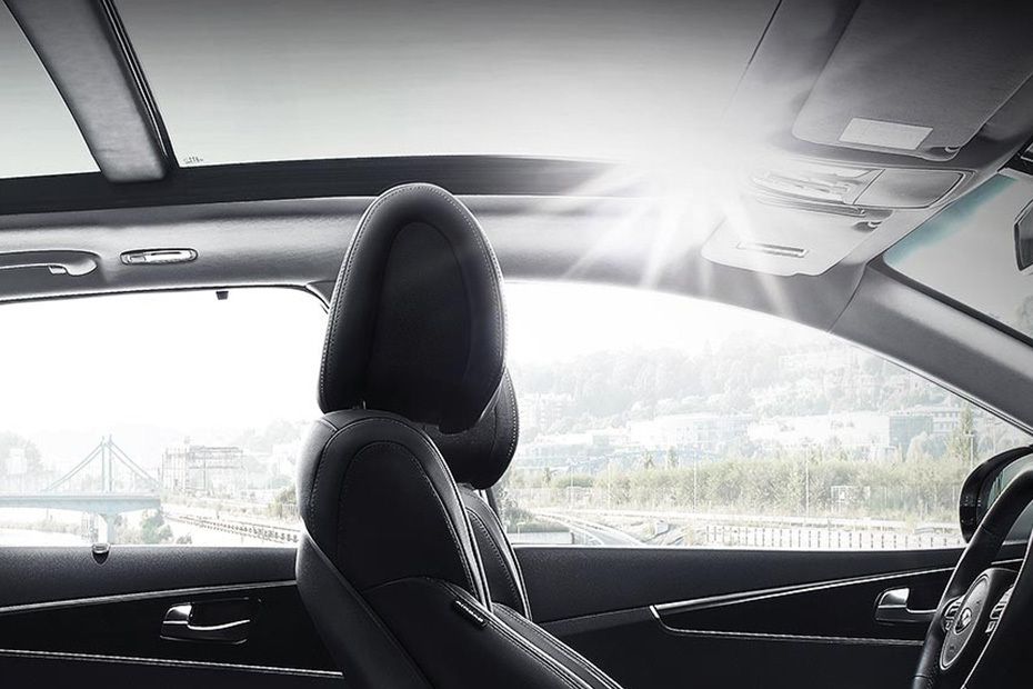 Sorento (2012-2018) Front Seat Headrest