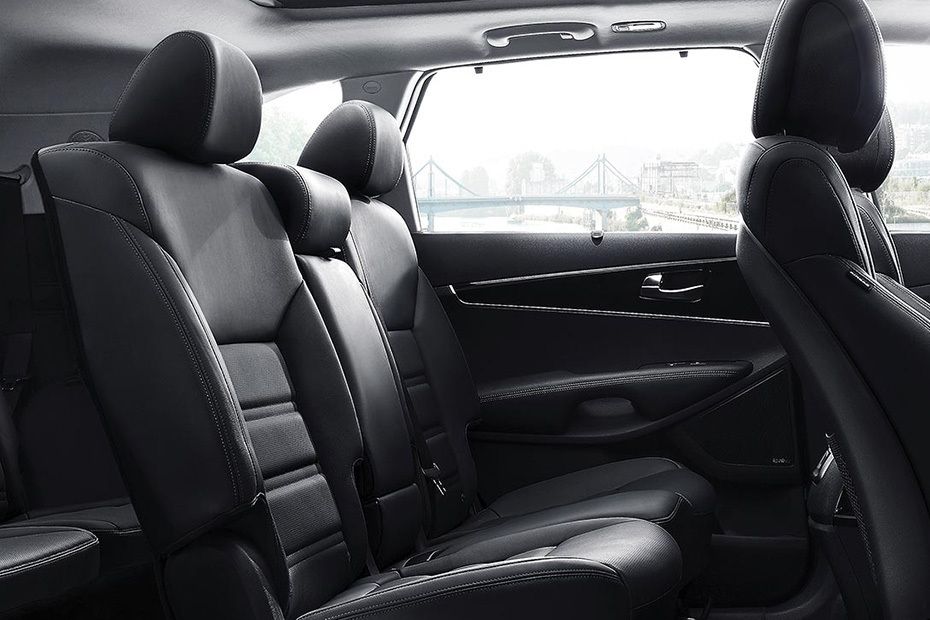 KIA Sorento (2012-2018) Rear Seats