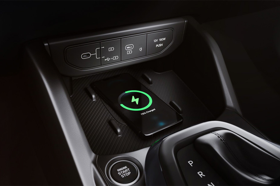 Power Accessories Outlet View of KIA K4