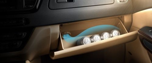 KIA Grand Carnival Glove Box