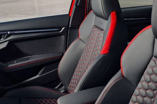 RS3 Sportback Front Seats