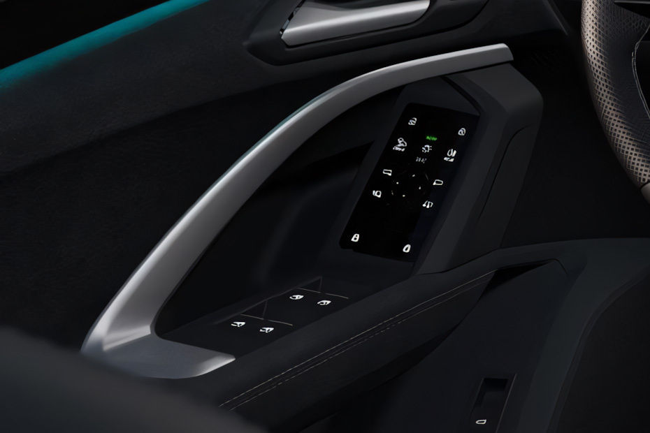 Audi SQ5 Drivers Side In Side Door Controls