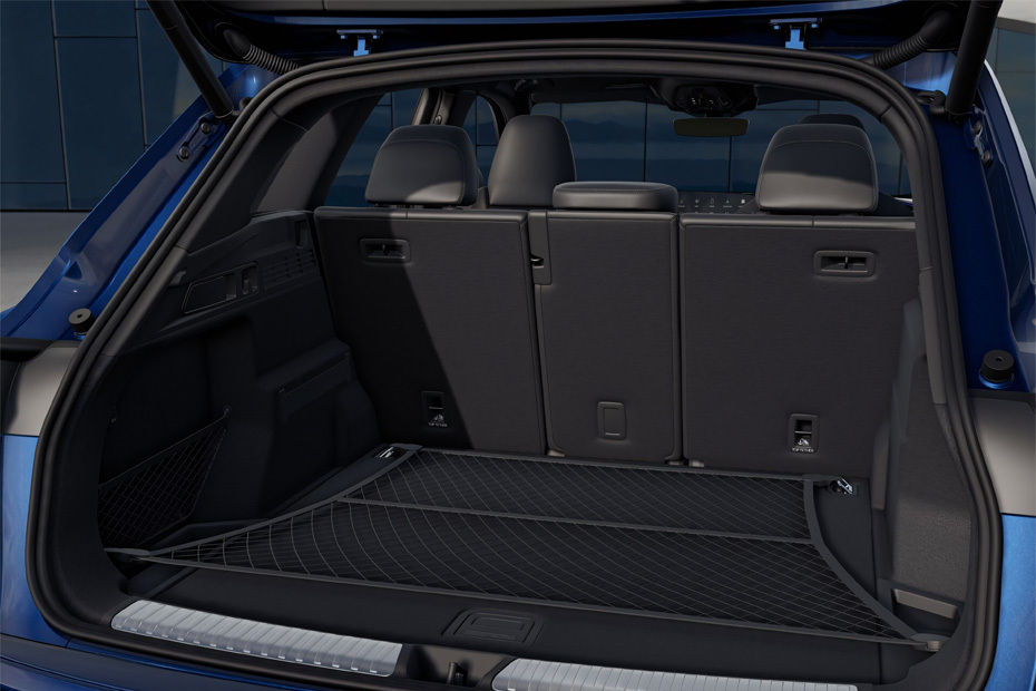 SQ5 Storage Area