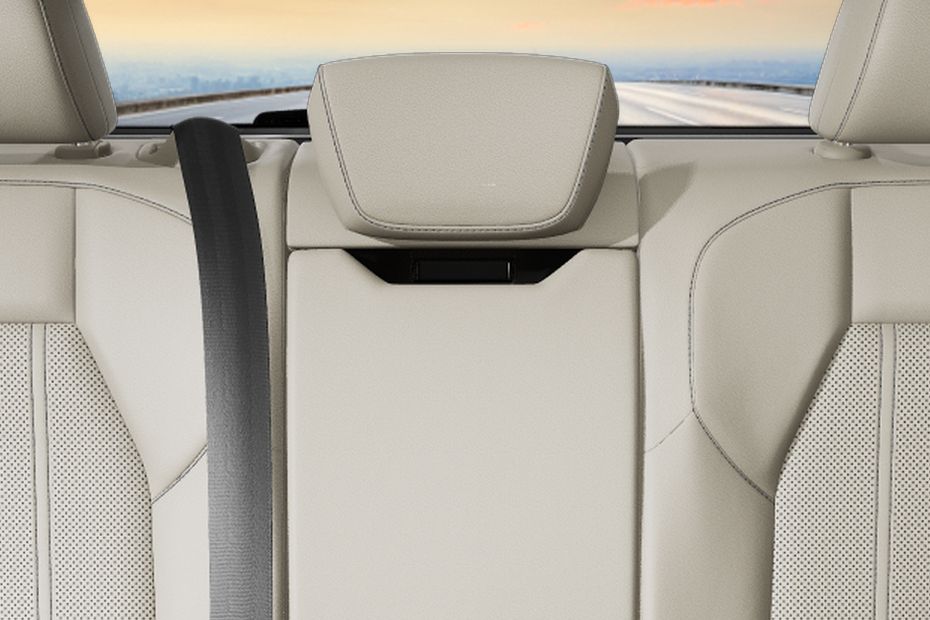 Q6 E-Tron Rear Seat Head rest