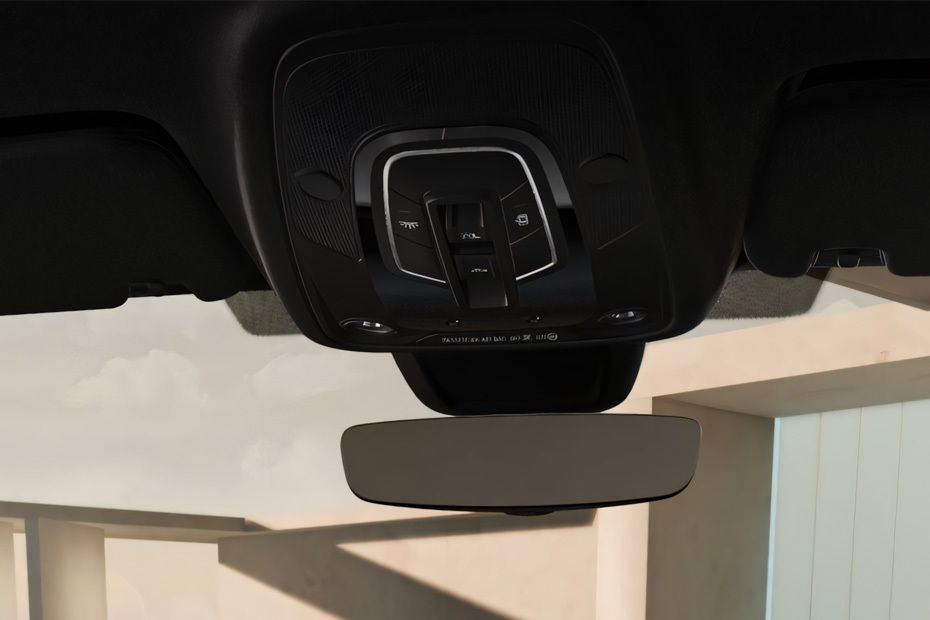 SQ7 Courtesy Lamps