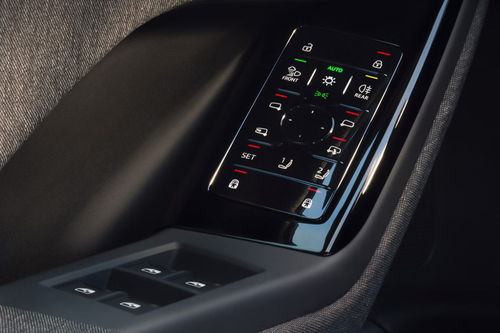 Audi Q6 Sportback e-tron Drivers Side In Side Door Controls