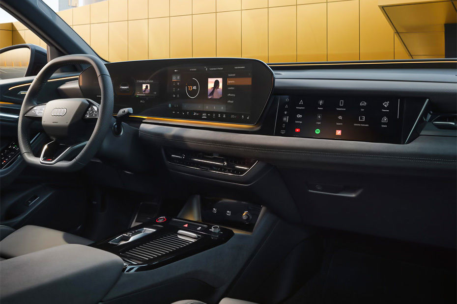 Dashboard View of SQ6 Sportback e-tron