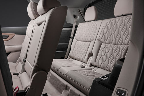 Audi Q7 2026 Rd Row Seat