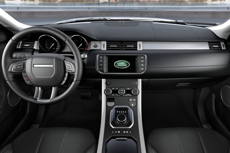 Dashboard View of Range Rover Evoque Coupe