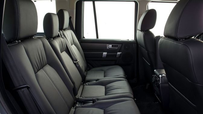 Land Rover LR4 Rear Seats