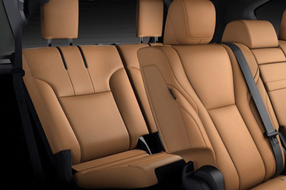 Lexus LX 700H Rd Row Seat