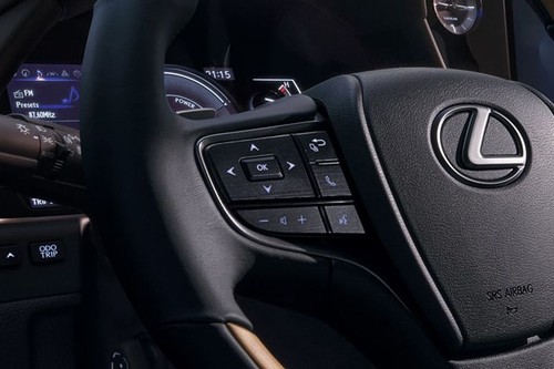 Lexus ES 2026 Multi Function Steering