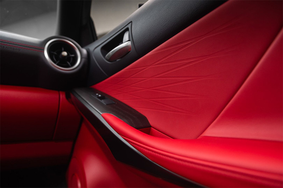 IS 250 2022-2025 Front Side Ac Vents