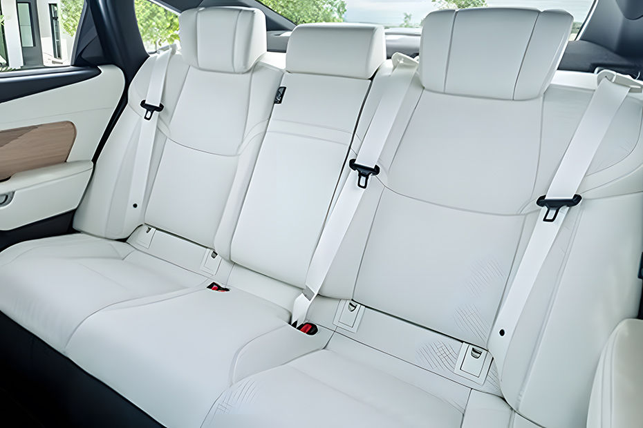 Lexus ES 500e Rear Seats