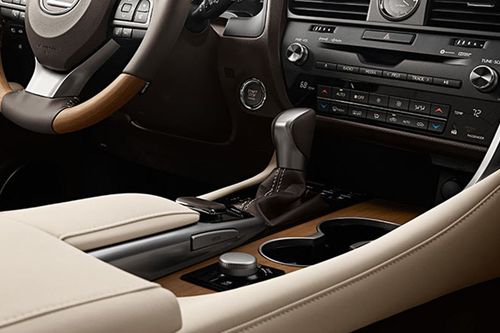Lexus RX L Gear Shifter