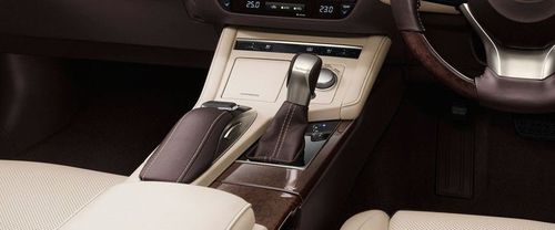 Lexus ES 2016 Gear Shifter