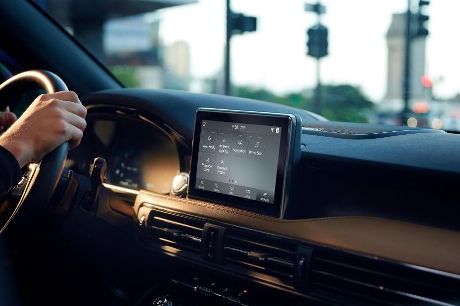 Corsair (2022-2024) Center Console