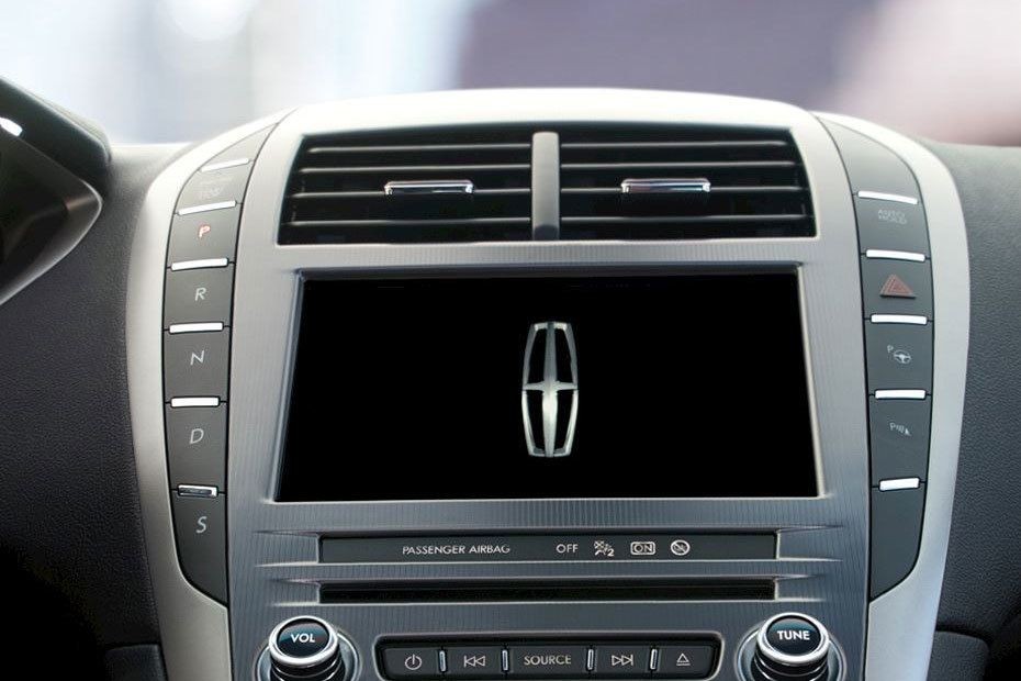 MKZ touch screen