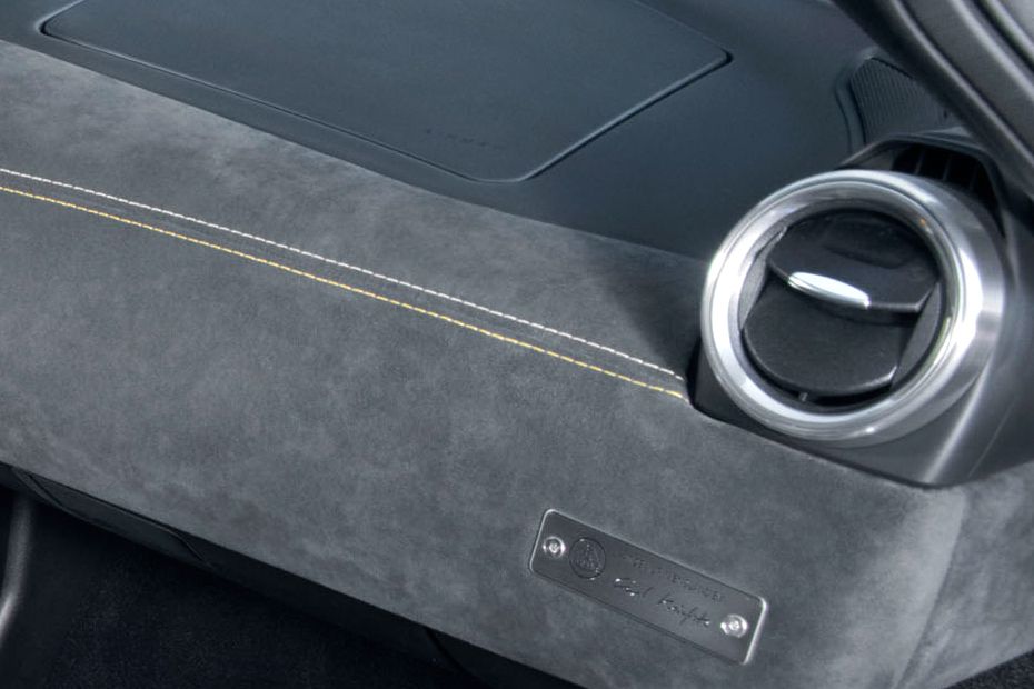 Evora Front Side Ac Vents