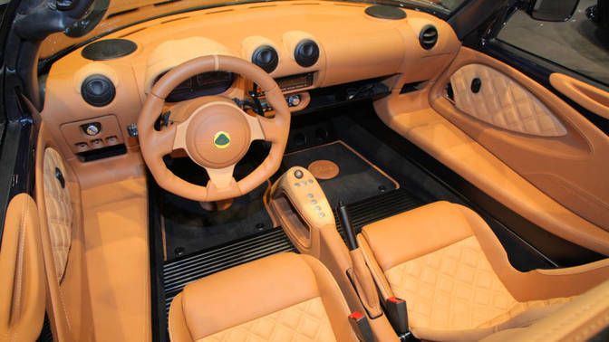 Dashboard View of Exige S Roadster