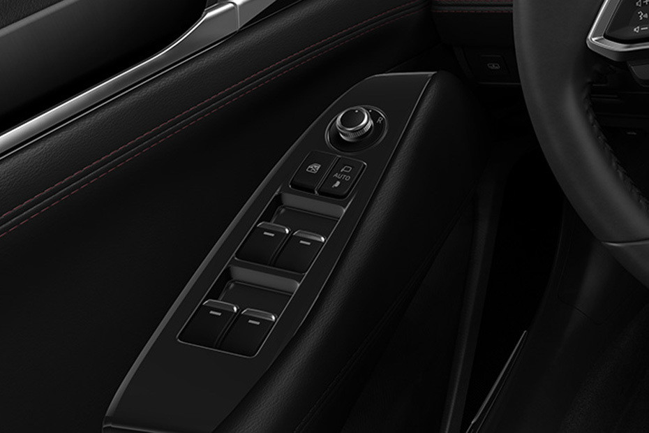 Mazda 6 Sedan Drivers Side In Side Door Controls