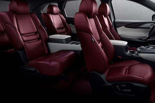 Mazda CX-9 Front And Rear Seats Together