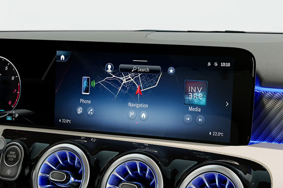 Stereo View of A-Class Sedan