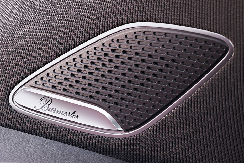 Speakers View of Mercedes-Benz EQA